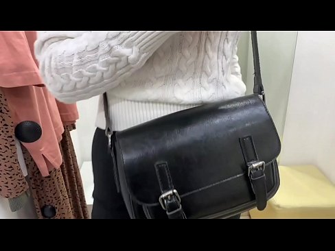 ❤️ אוננות פומבית של הכלבה הצעירה פרלברי עם דילדו בחדר המתאים ️ סרטון מזוין אצלנו iw.xxxpornolive.ru ❌️❤