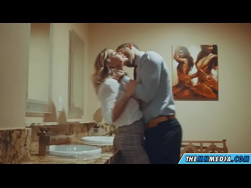 ❤️ כשבלונדינית חזה מפתה אותך בשירותים ציבוריים ️ סרטון מזוין אצלנו iw.xxxpornolive.ru ❌️❤